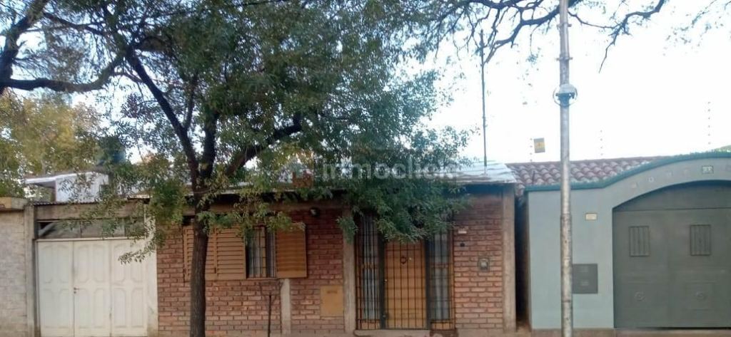 Casa en Federico Moreno N°2275