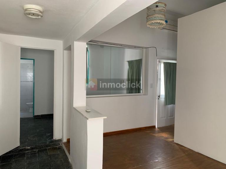 Departamento en MAIPU 600
