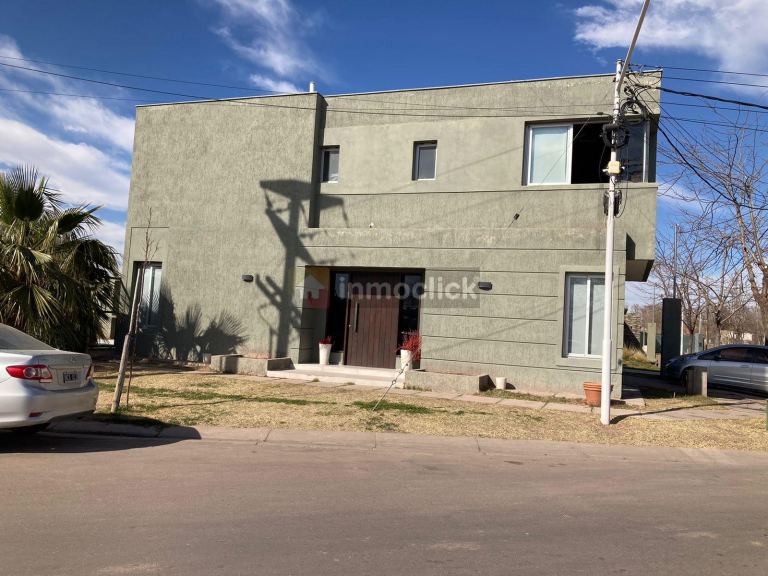 Casa en SAN martín 2299