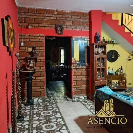 Casa en San Juan y 9 de Julio