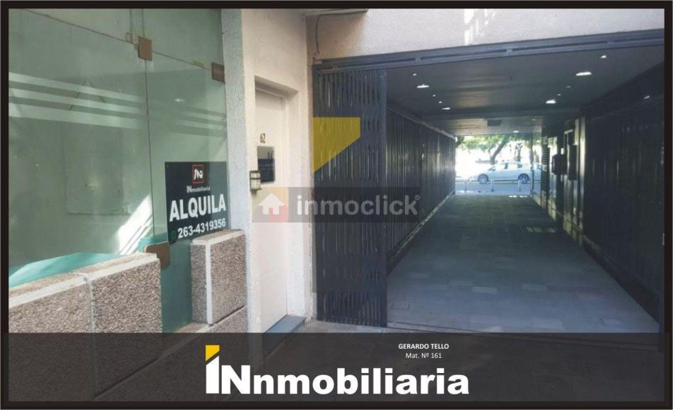Local Comercial en Centro Comercial Echesortu y Casas