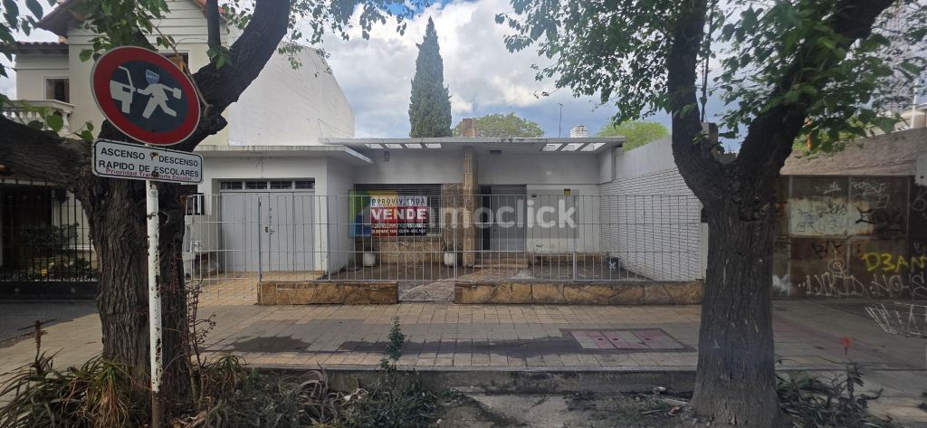 Casa en Av España 2764