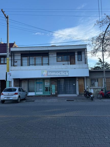 Departamento en Adolfo calle 570 1° piso