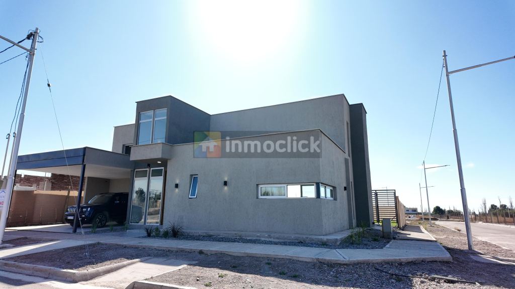 Casa en Monte Caseros 3371