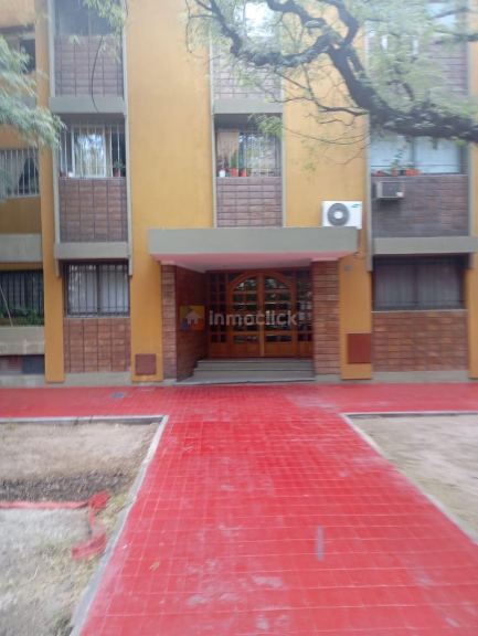 Departamento en Tiburcio Benegas 888 esquina Martín Zapata