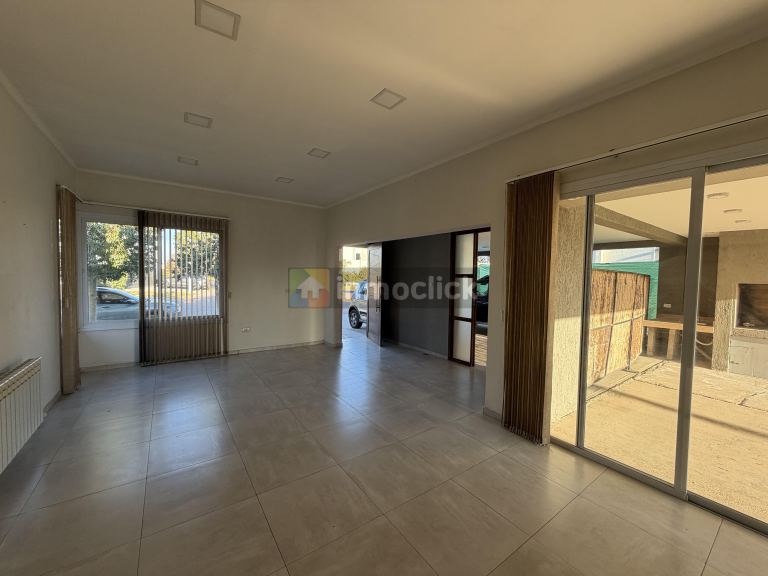 Casa en LAS CORTADERAS - GUAYMALLEN - PROVINCIA DE MENDOZA