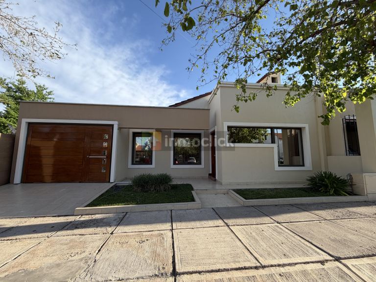 Casa en FURLOTTI B° PRIVADO - MAIPU - PROVINCIA DE MENDOZA