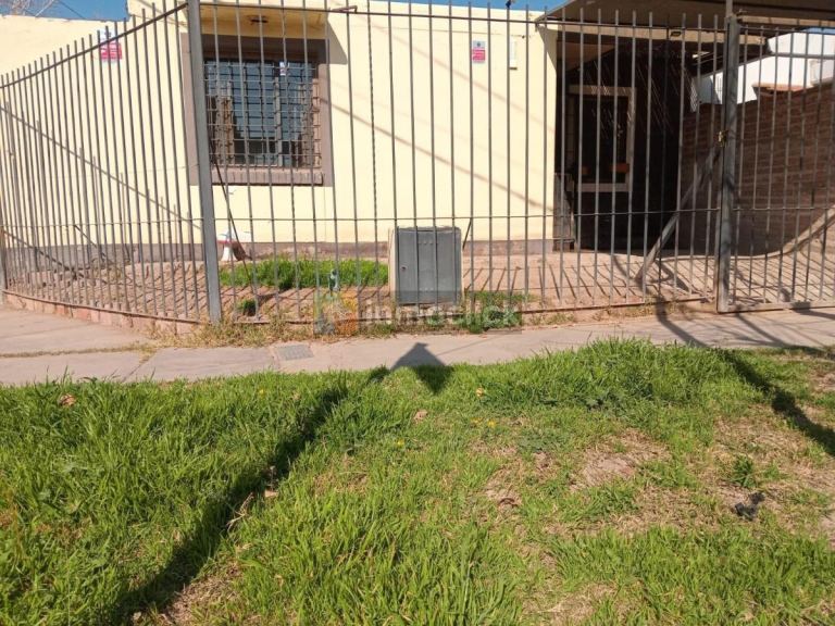 Casa en MONTAGUT Y GABRIELLI - MAIPU - PROVINCIA DE MENDOZA