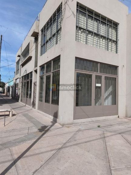 Local Comercial en CARRIL GODOY CRUZ Y VIDELA CORREA - GUAYMALLEN - PROVINCIA DE MENDOZA