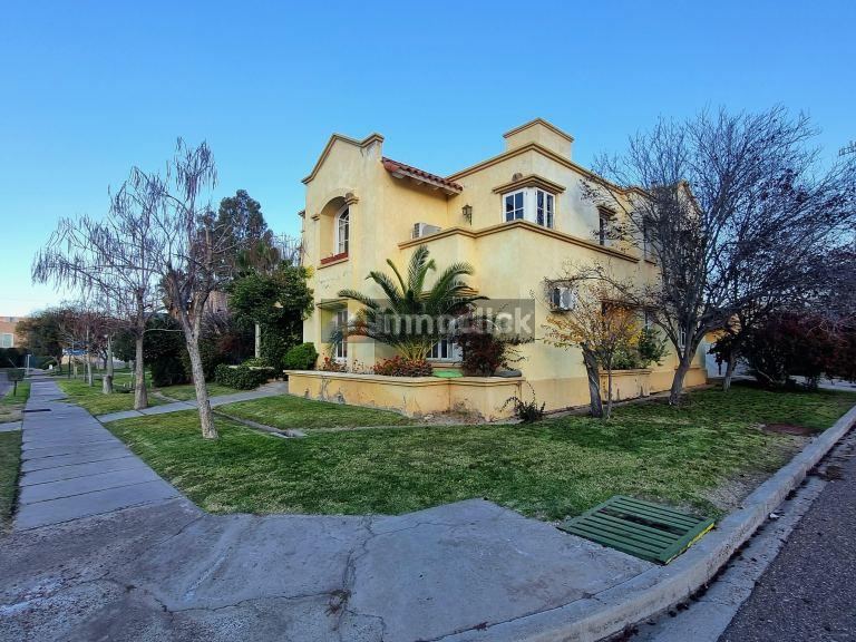Casa en PALMARES - GODOY CRUZ - PROVINCIA DE MENDOZA