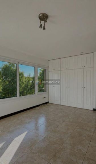 Casa en AVENIDA CHAMPAGNA 1200