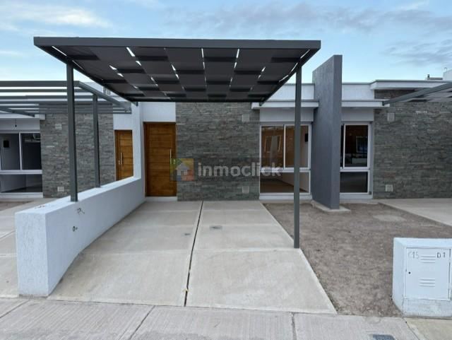 Casa en C15