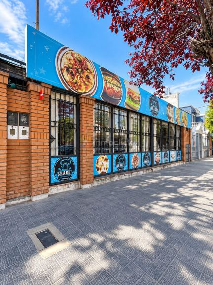 Local Comercial en Miguel Azcuénaga 745