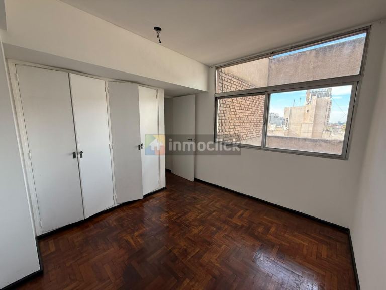 Departamento en 9 de julio 980
