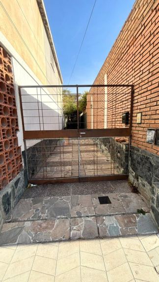 Casa en PASO DE LOS ANDES 2796, CIUDAD