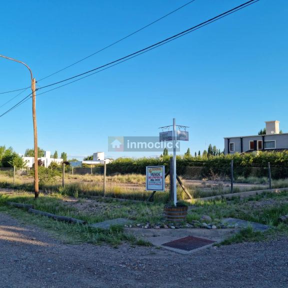Lote en Guardia Vieja 777