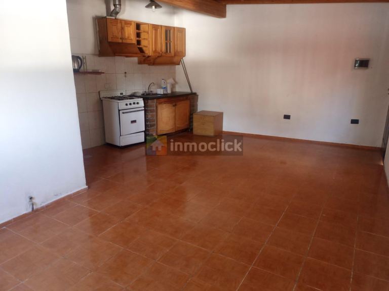 Departamento en calle Rioja 1754